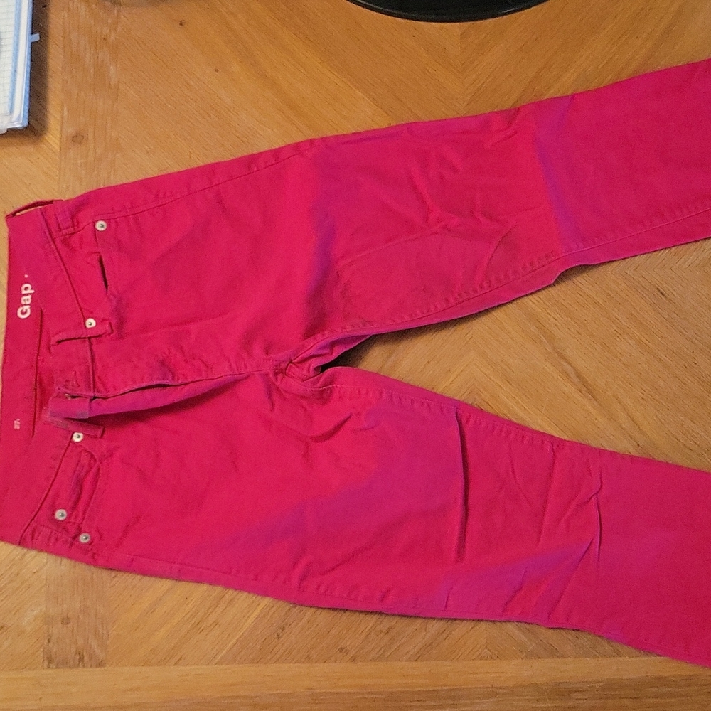 Gap factory ankle jeans, size 27/4, dark pink